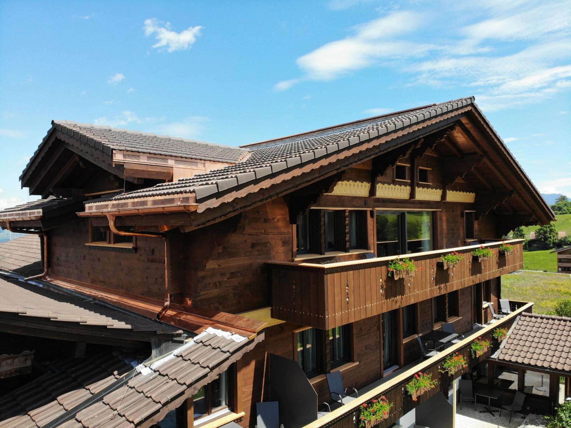 Bergblick Lodge - 3 Sterne Garni - Neueroeffnung Aeschi Bei Spiez Exterior photo
